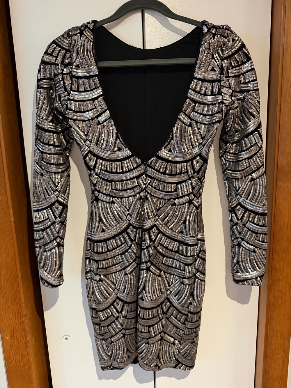 Dress the Population Art Deco Metallic Lola Sheath - Size Small - Picture 5 of 8